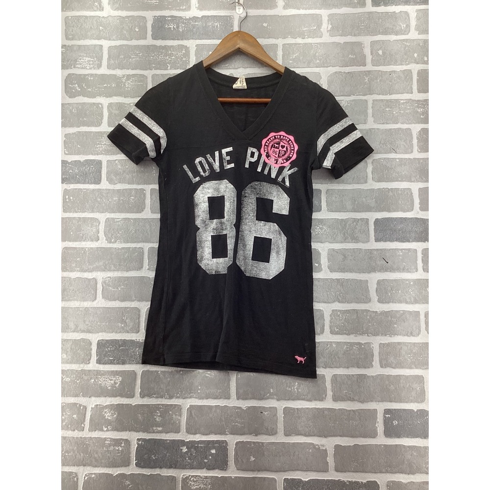 Victoria's‎ Secret PINK Varsity T-Shirt Black Silver Foil Love Pink 86 V-Neck S